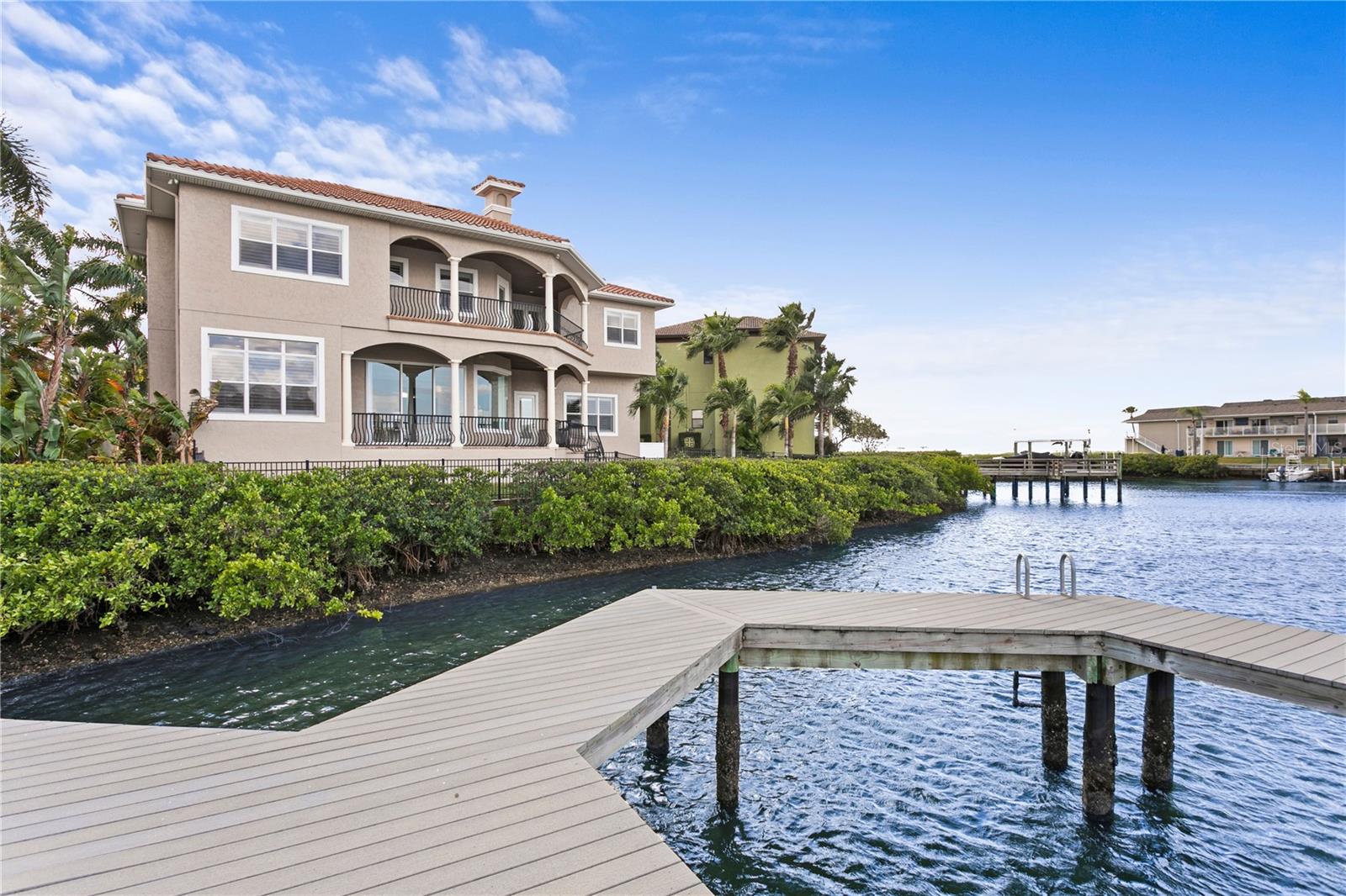 THE RESERVE OF OLD TAMPA BAY - Residential Lease