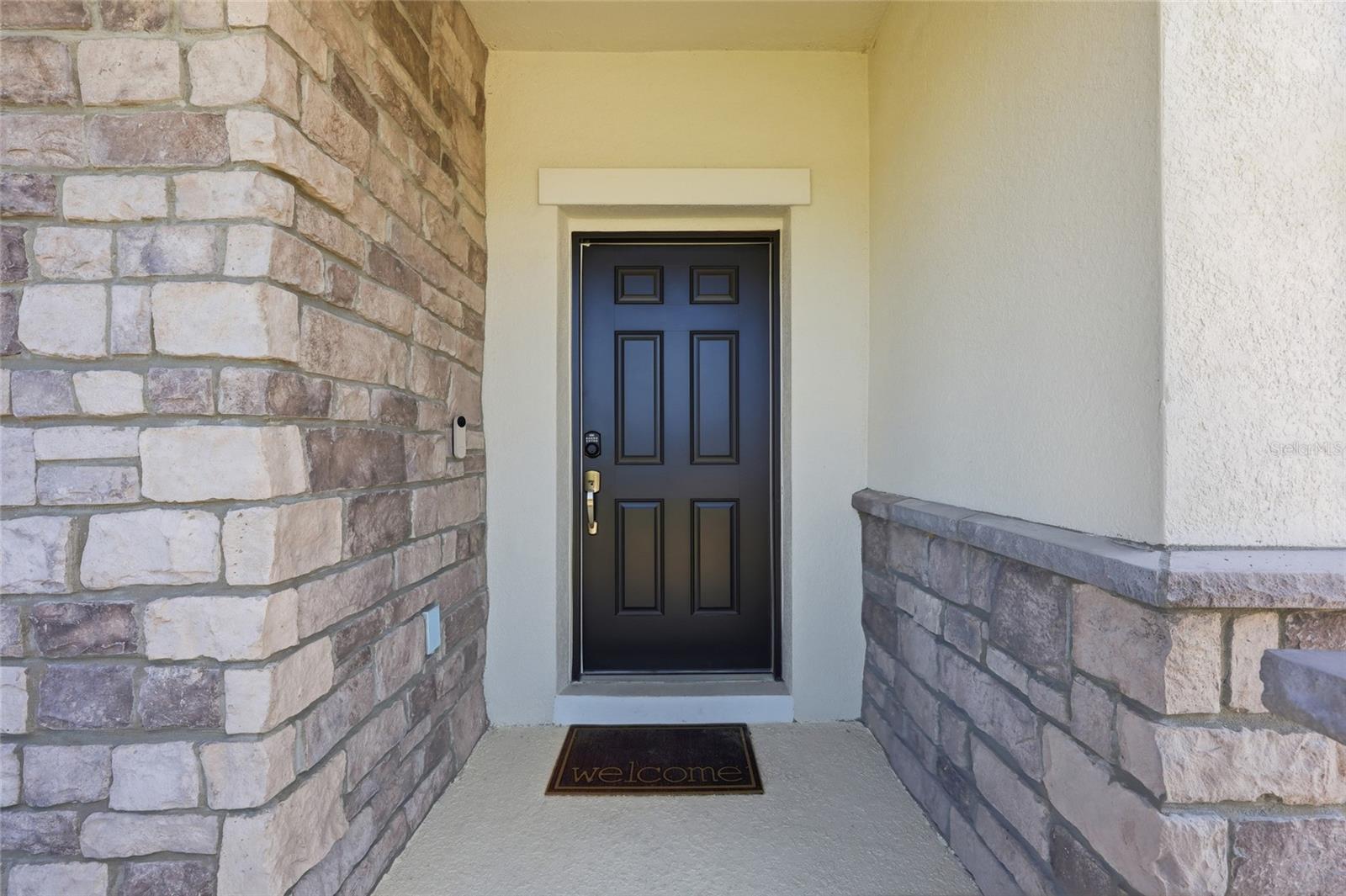 33400 COUNTRY HOUSE DRIVE