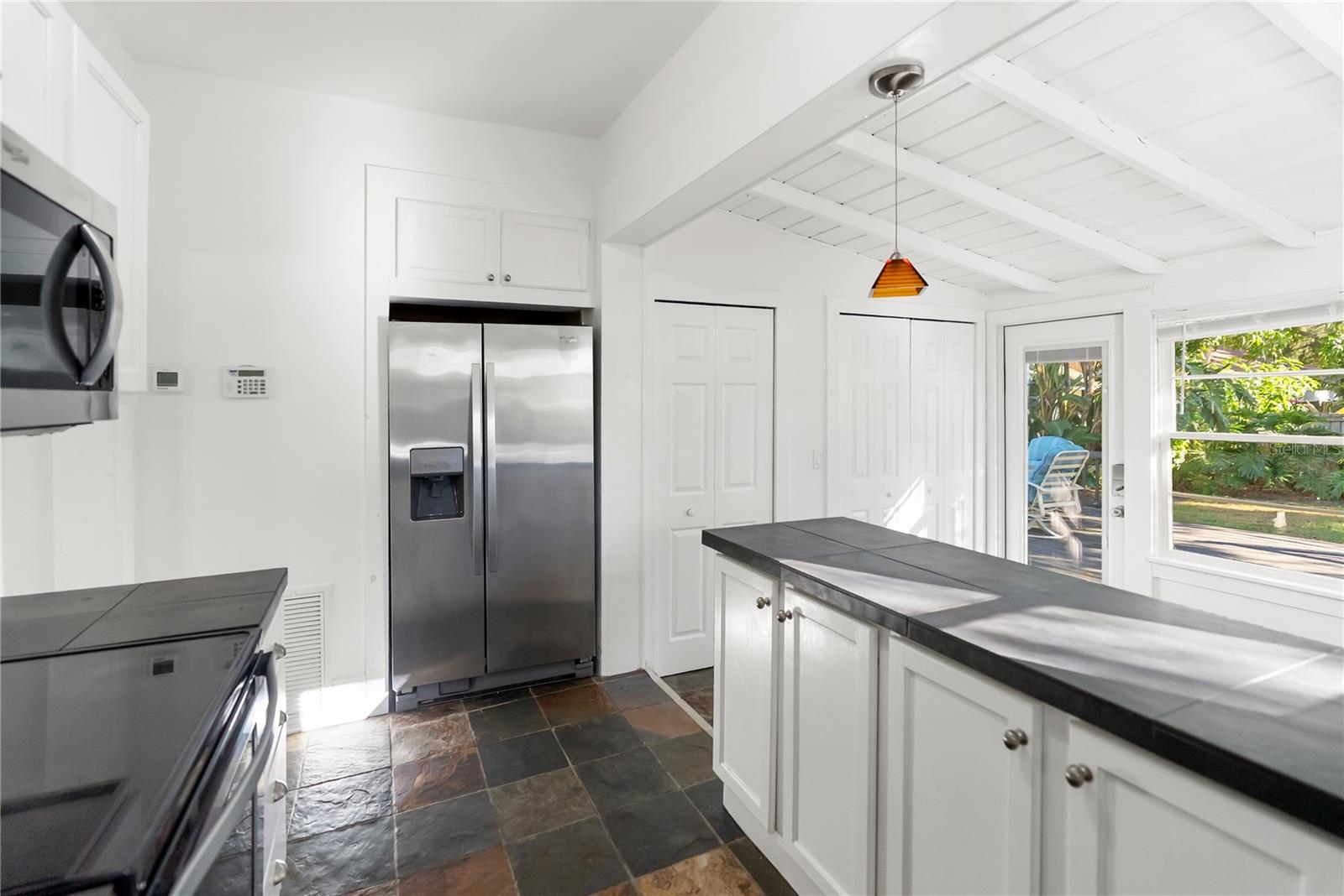 RUSTIC LODGE - Residential