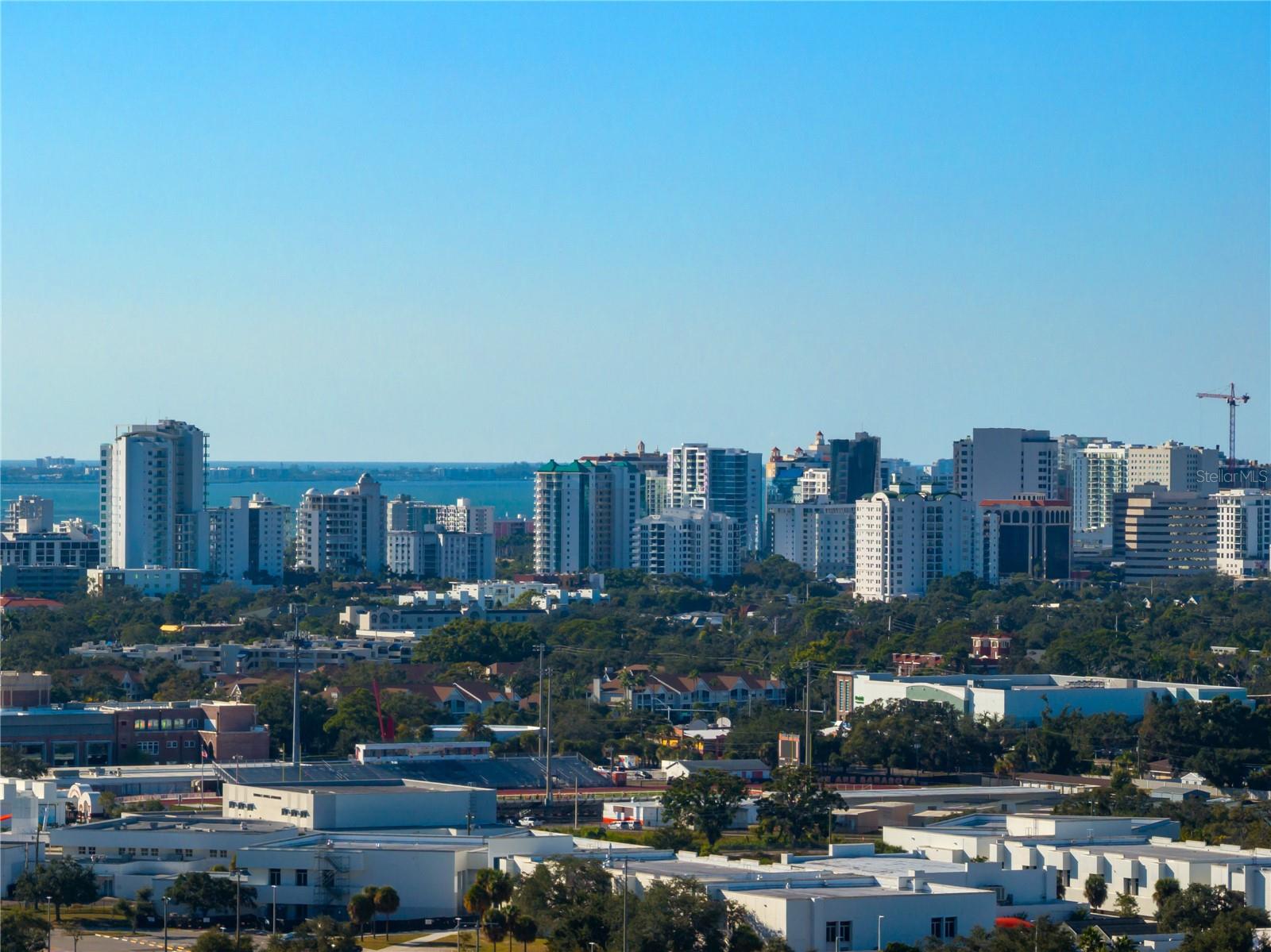 RUSTIC LODGE - Residential
