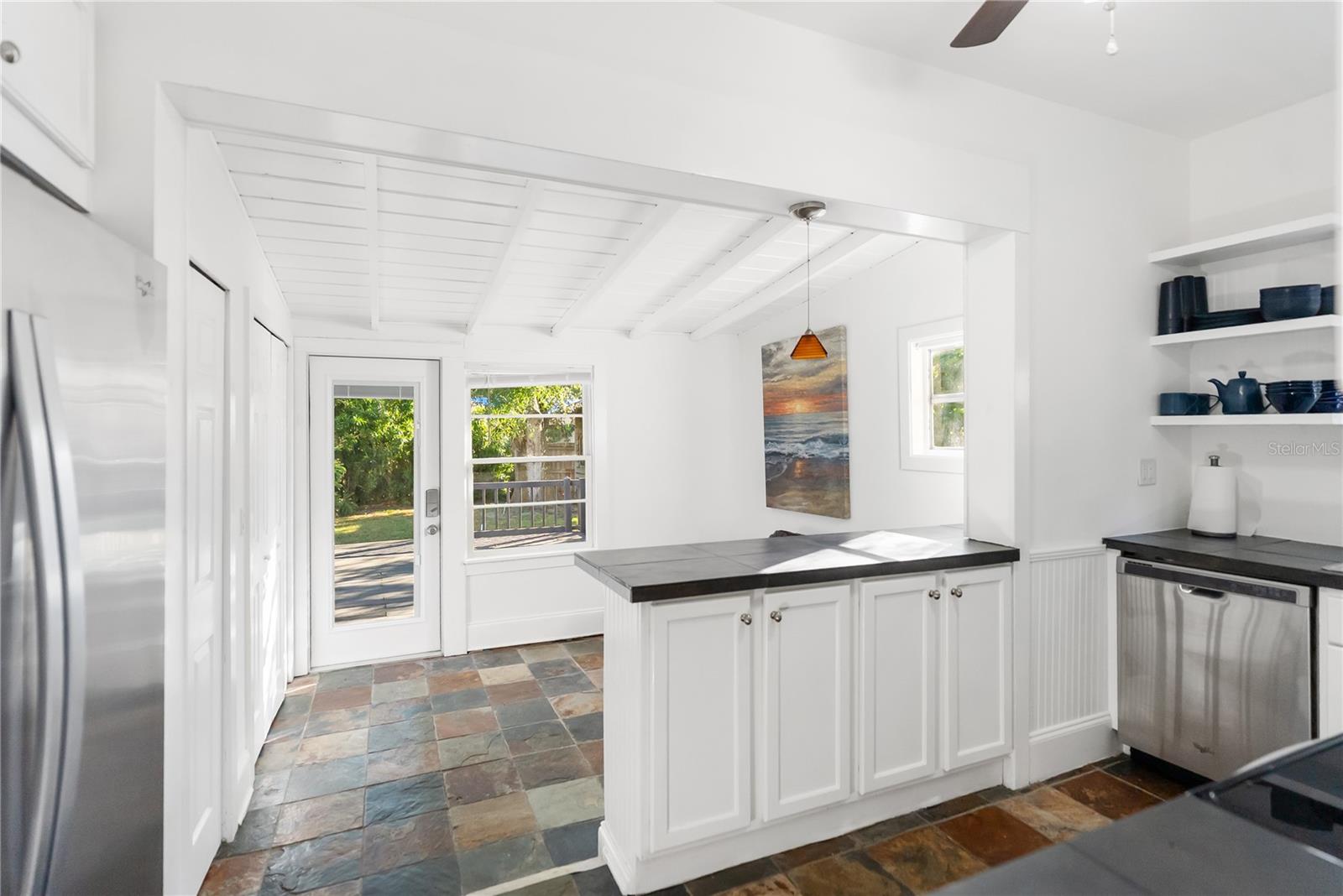 RUSTIC LODGE - Residential