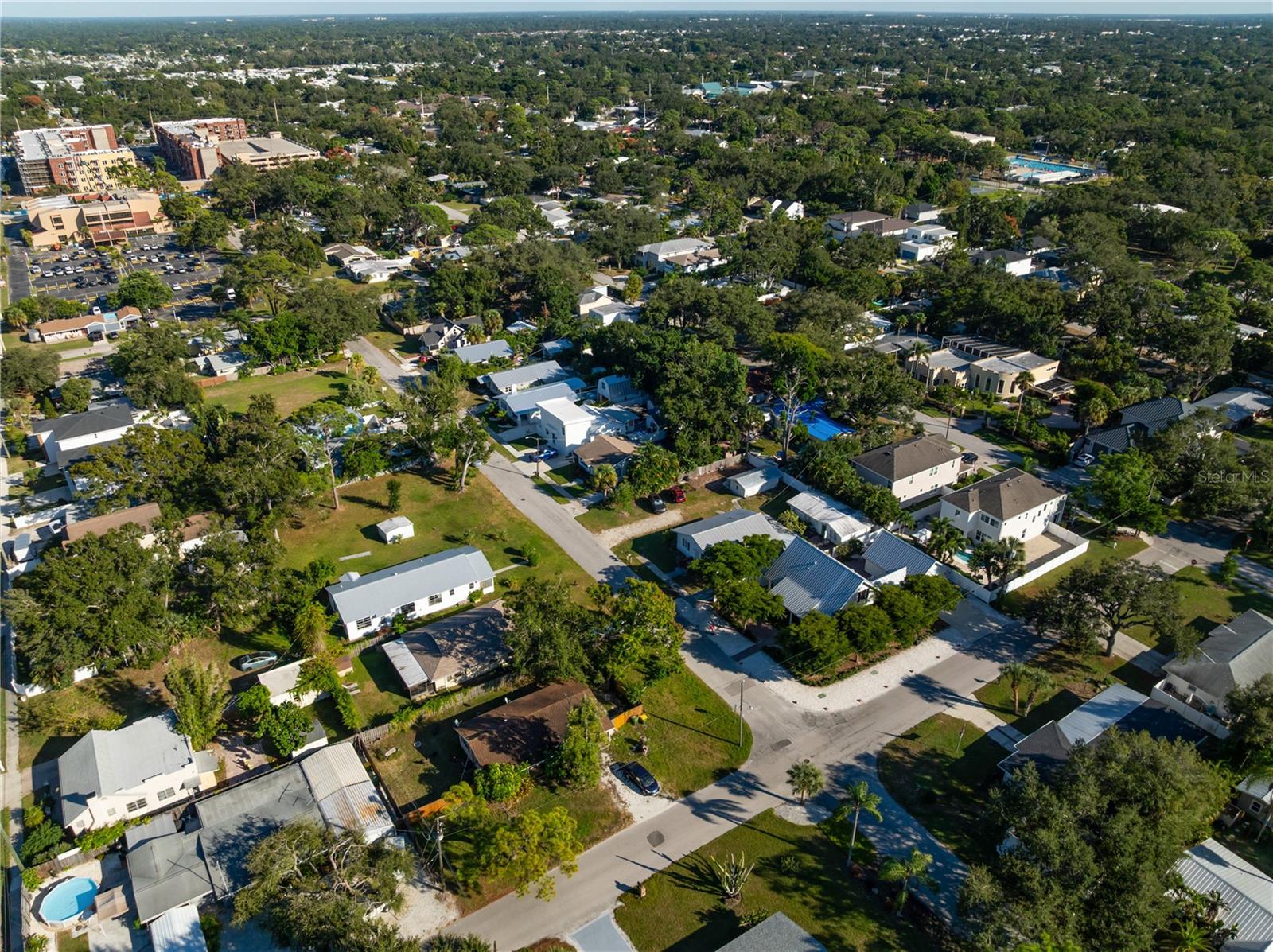 RUSTIC LODGE - Residential