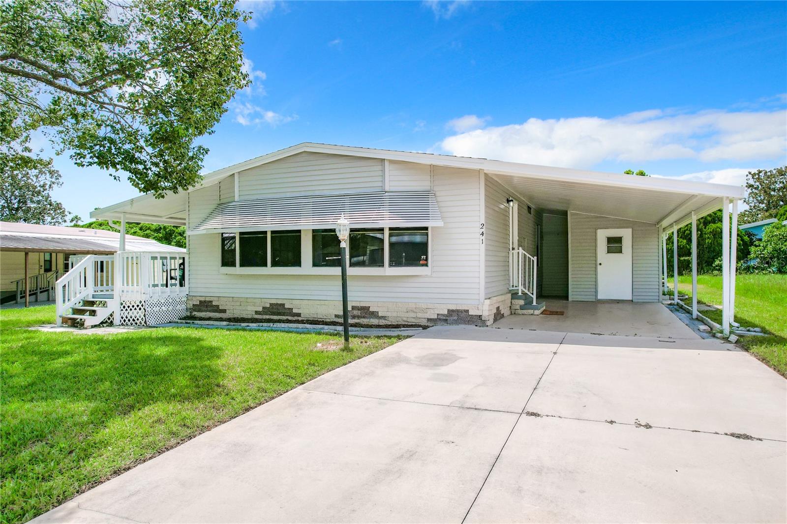 Must see this great deal! Gorgeous fully remodeled 2-Bedroom, 2 Bath home. This place is absolutely phenomenal, features include a brand-new roof, brand new water heater, spacious living room, brand-new kitchen with stainless steel appliances, granite countertops, new cabinets, remodeled bathrooms with all new faucets, finishes and light fixtures, new laminate wood floors and new carpet throughout, freshly painted interior and exterior, private master suite with on-suite bathroom and a walk-in closet. Exterior features a large back yard. Easy access to shopping and dining. It's a must see!
