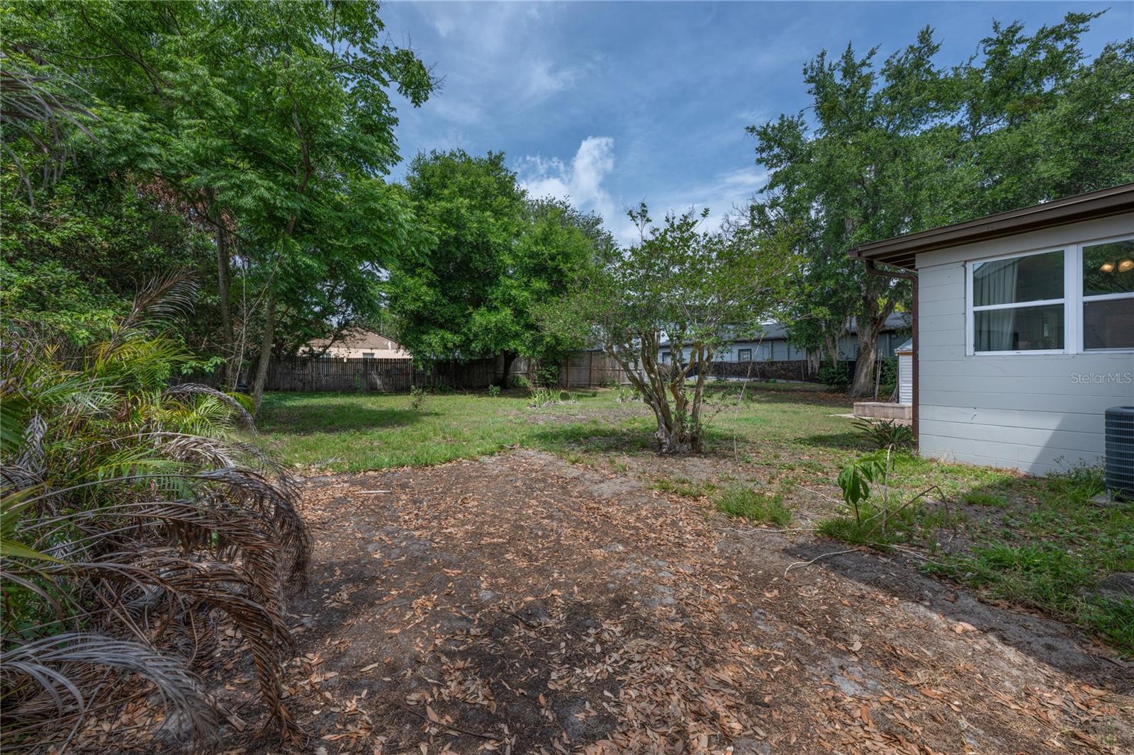 INTERLAKE PARK SECOND ADD - Residential