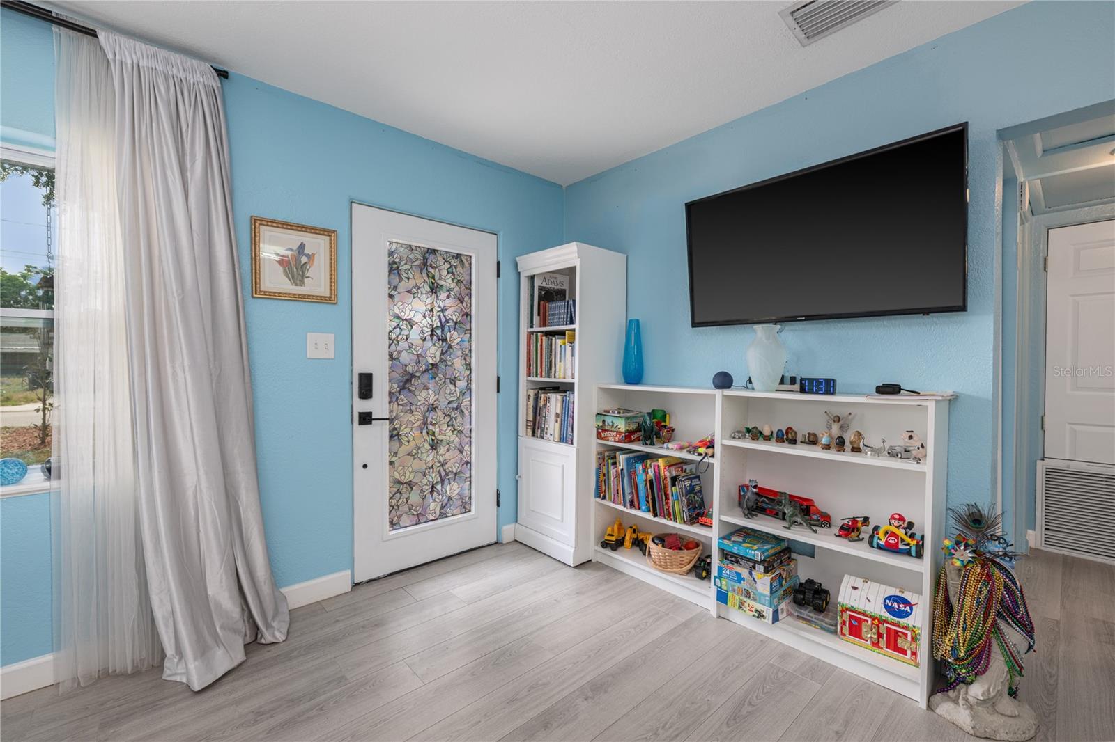 INTERLAKE PARK SECOND ADD - Residential