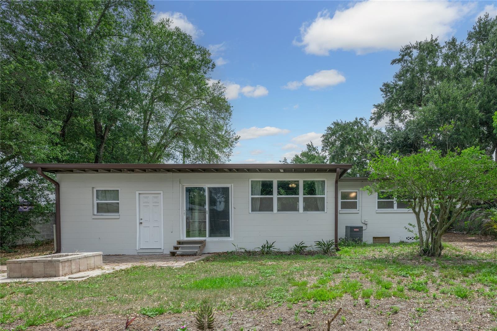 INTERLAKE PARK SECOND ADD - Residential