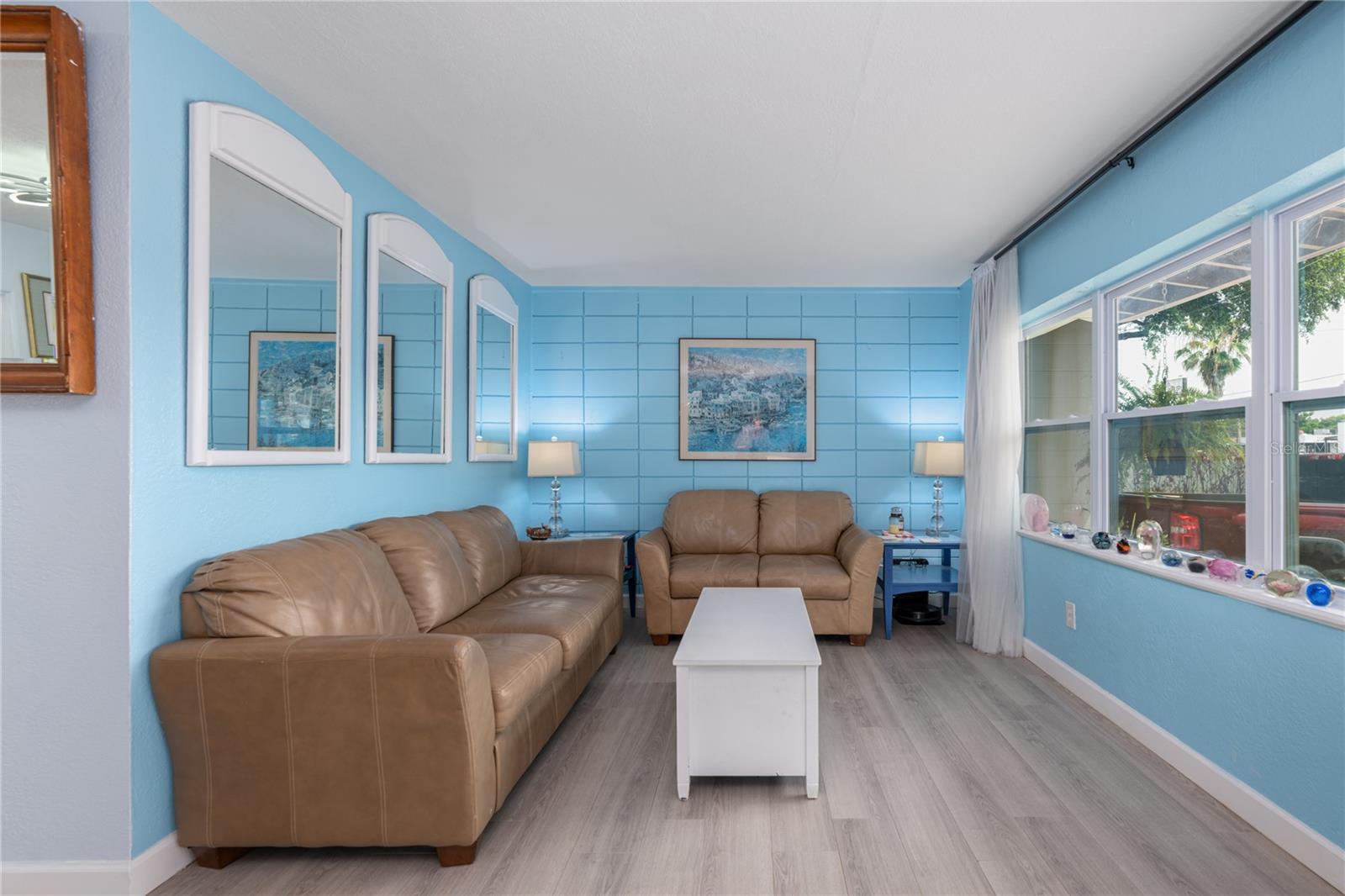 INTERLAKE PARK SECOND ADD - Residential