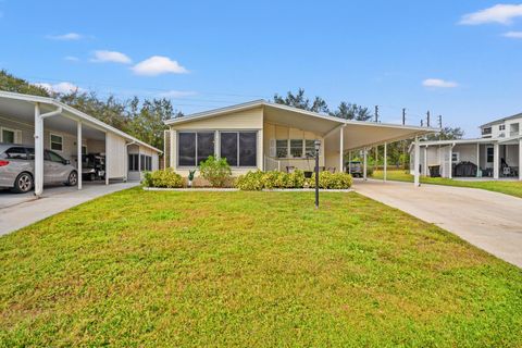 A home in DAVENPORT