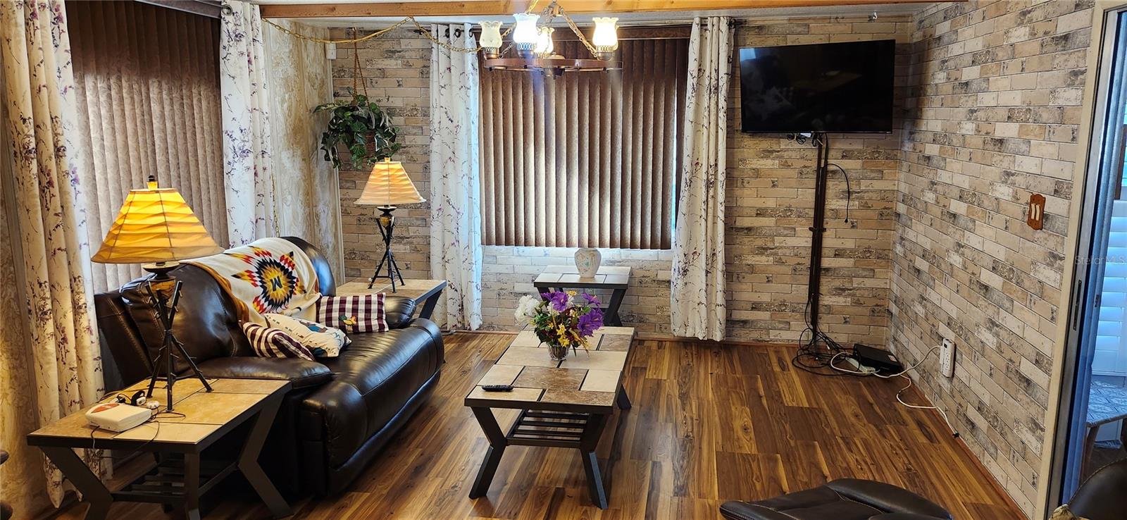 TIKI VILLAGE MHP CONDO - Residential