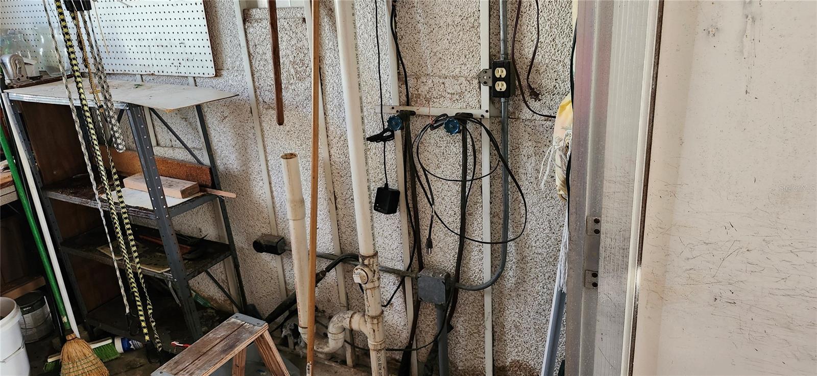 TIKI VILLAGE MHP CONDO - Residential