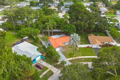 A home in SEMINOLE