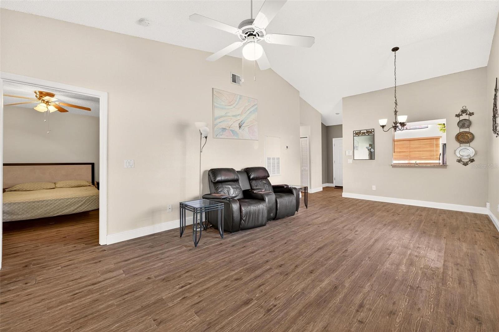 ISLAND COVE VILLAS PH 3 - Residential