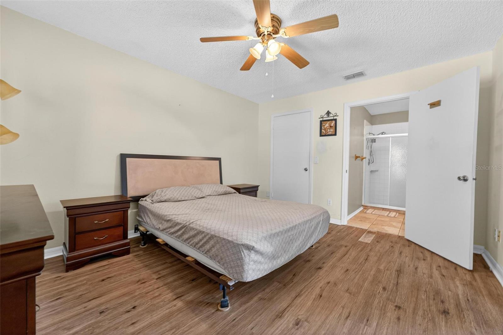 ISLAND COVE VILLAS PH 3 - Residential