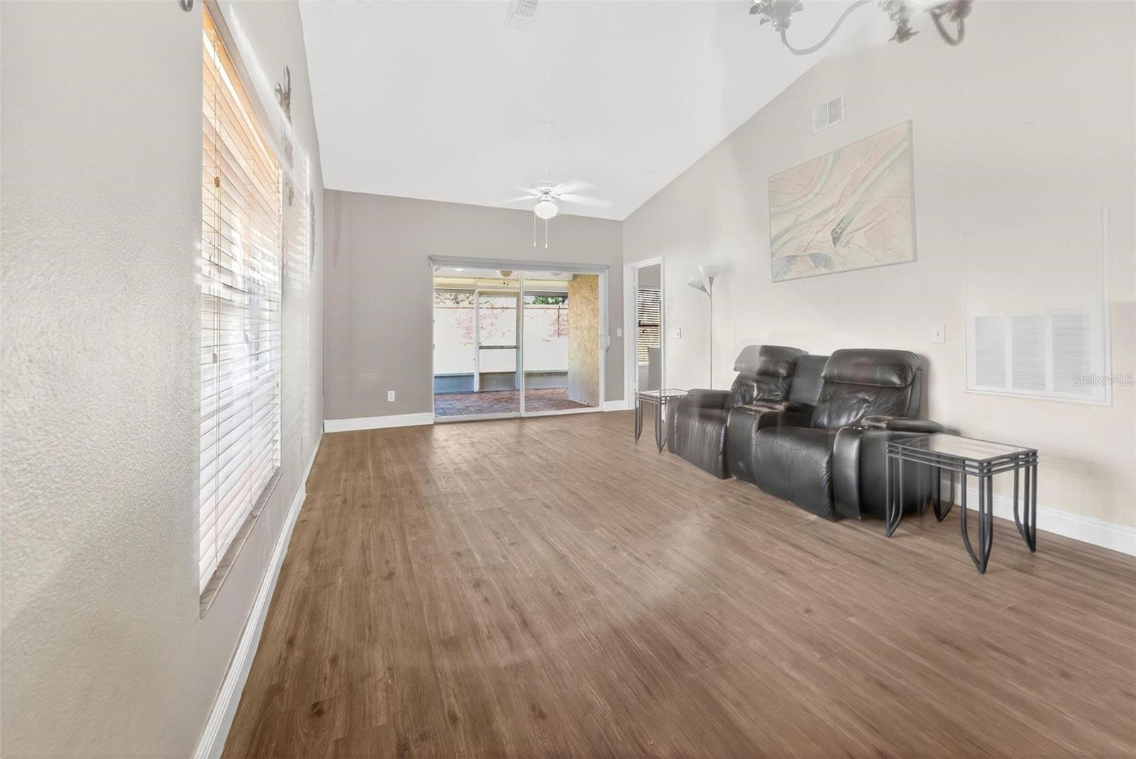 ISLAND COVE VILLAS PH 3 - Residential