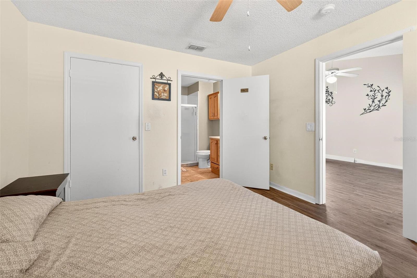 ISLAND COVE VILLAS PH 3 - Residential