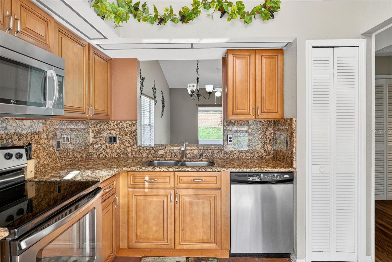 ISLAND COVE VILLAS PH 3 - Residential