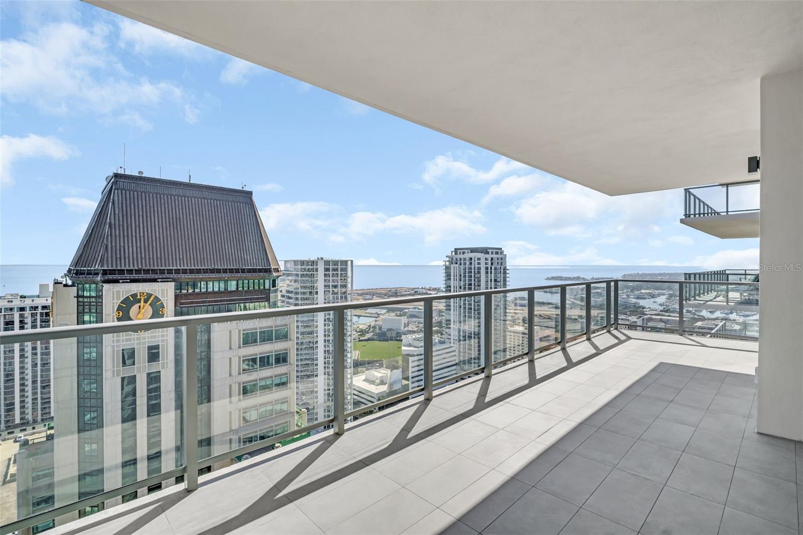 ART HOUSE - Residential