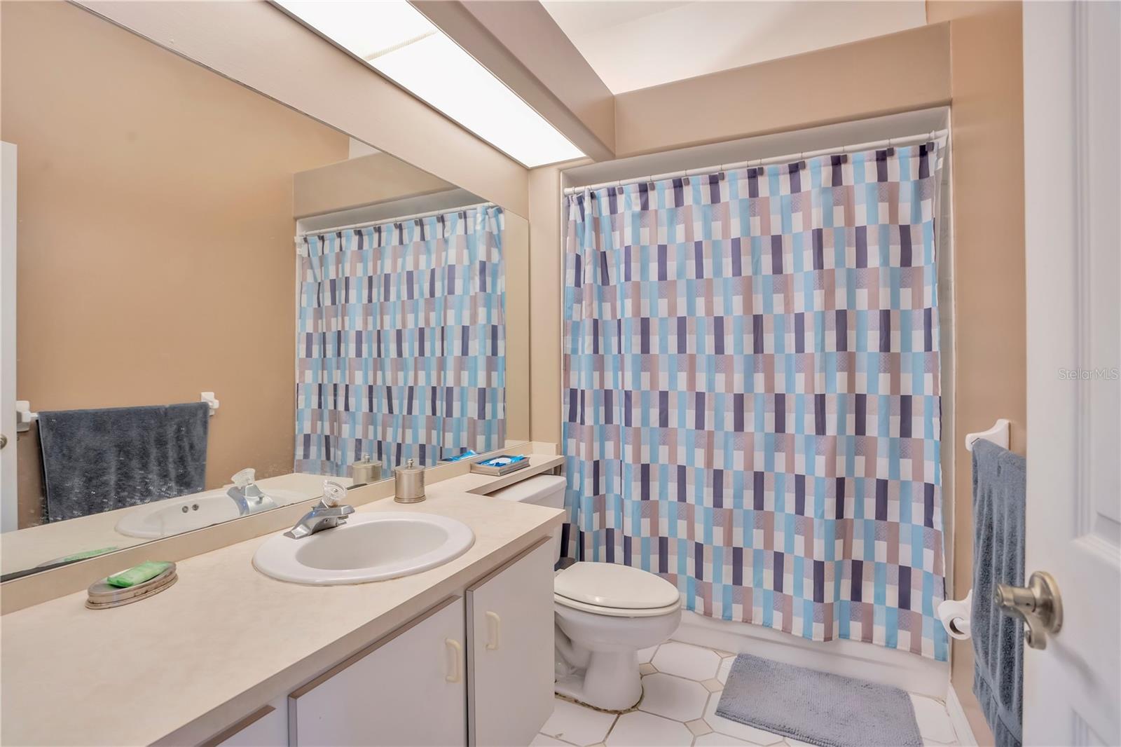 ASTON GREENS - Residential