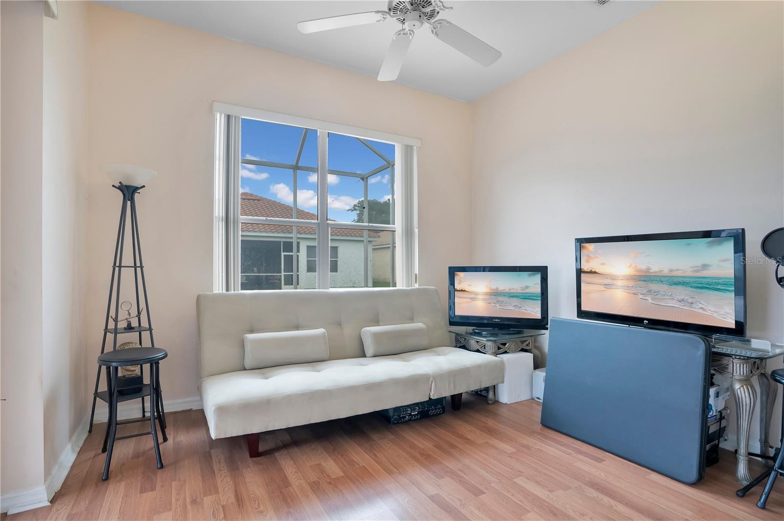 ASTON GREENS - Residential