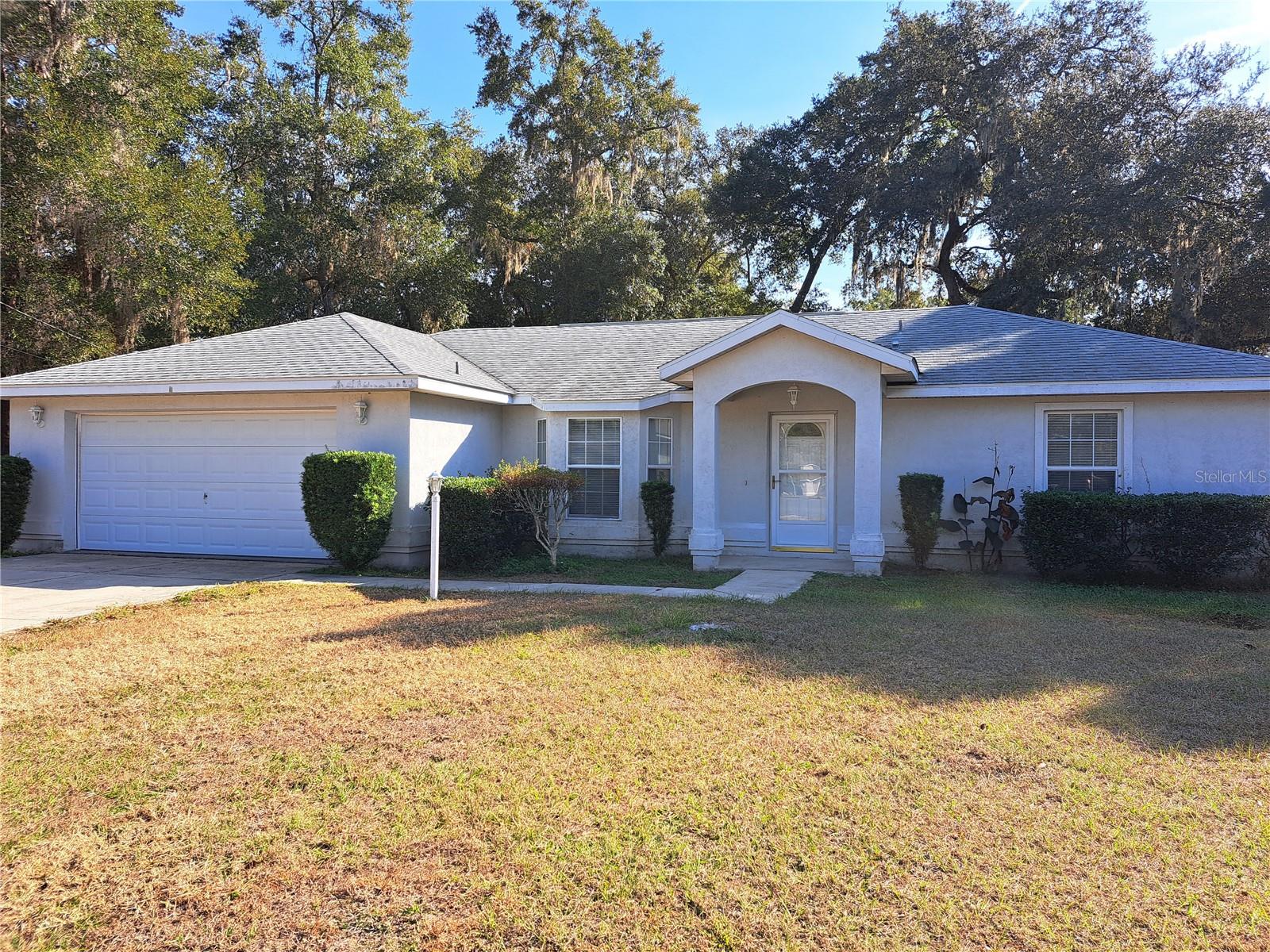 SILVER SPRINGS SHORES - Residential