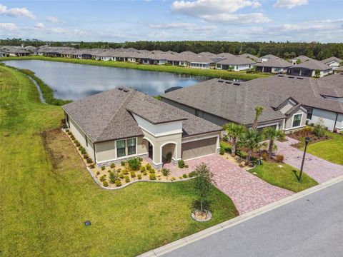 A home in POINCIANA