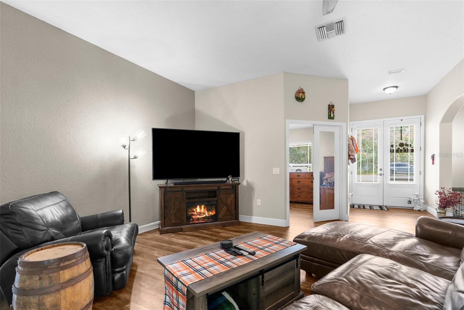 ROYAL HIGHLANDS - Residential