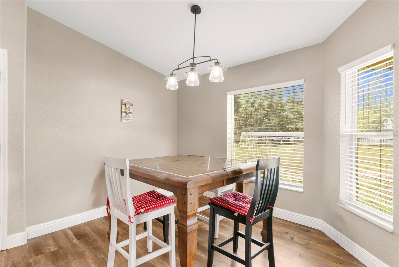 ROYAL HIGHLANDS - Residential