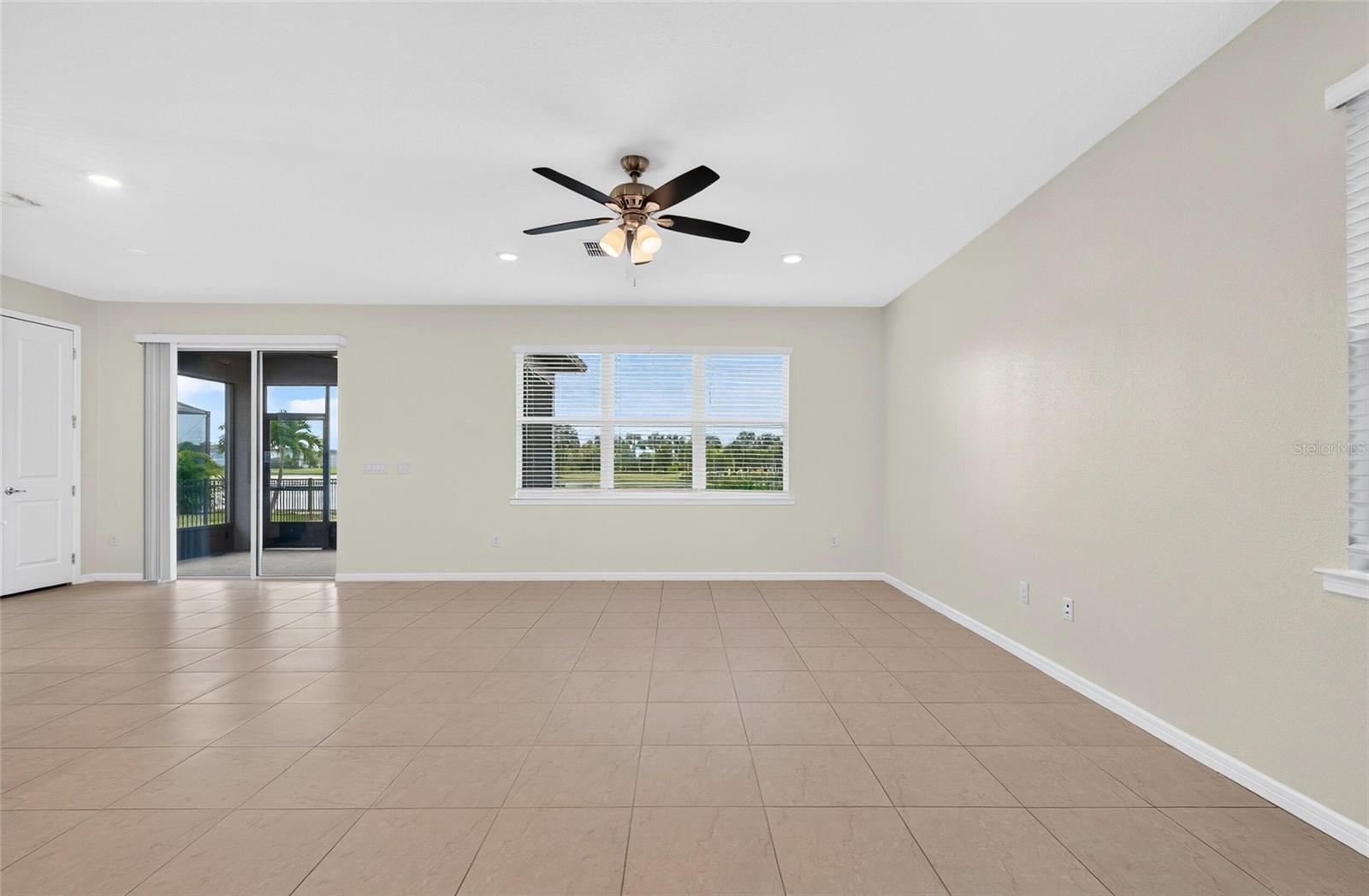 9426 LAMINE WAY