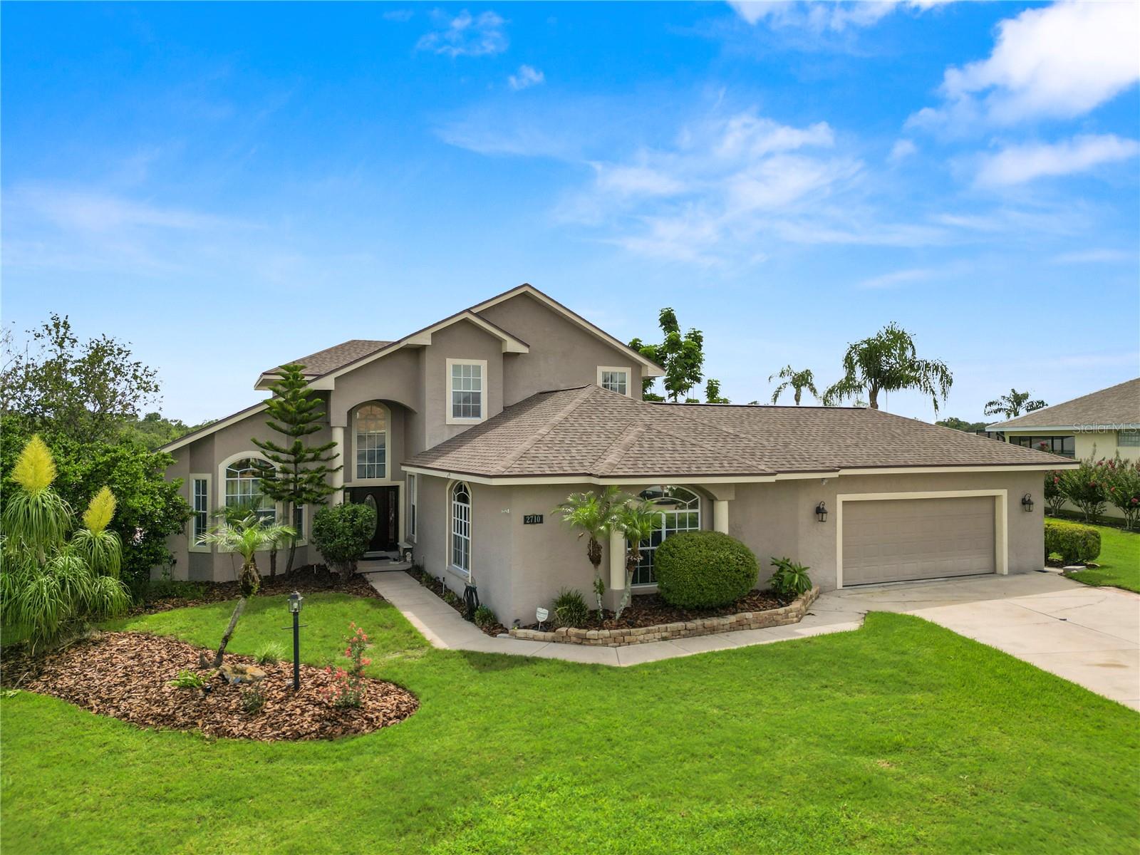Live the Championship Lifestyle in Your Private Oasis on the Fairway.
Step into the exclusive, gated sanctuary of Huntington Hills and discover a stunning 4-bedroom, 3-bathroom haven where luxury living meets the tranquil beauty of a premier golf course setting. This isn't just a home; it's your personal retreat designed for relaxation, entertainment, and embracing the active Florida lifestyle.
Imagine waking up to serene, manicured vistas stretching beyond your backyard – your very own front-row seat to the lush, rolling greens of the Huntington Hills Golf Course. Enjoy morning java from the privacy of the sprawling balcony of your primary bedroom. Stroll down the spiral staircase for immediate access for a morning plunge in the pool. The sun-drenched resort-style pool is perfectly positioned for both privacy and breathtaking fairway views. Host unforgettable gatherings poolside, savor quiet morning coffees listening to the soft sounds of the course, or simply bask in the Florida sunshine within your own secluded paradise. The spring seemingly-infinite layout features 4 full bedroom PLUS an enormous game room that could transform into just about any kind of large flex space. Perfect for multi-generational family living.
Live steps from the meticulously maintained fairways of this desirable gated golf community. Tee off practically from your doorstep or enjoy ever-changing, picturesque views year-round. Enjoy peace of mind and an elevated sense of community within the secure, sought-after enclave of Huntington Hills. The sparkling pool is the centerpiece of your backyard oasis, seamlessly extending your living space and creating the quintessential Florida entertainment hub. Beyond your private gate, take advantage of Huntington Hills' exceptional amenities, likely including tennis courts, a sparkling community pool, clubhouse, and vibrant social events.