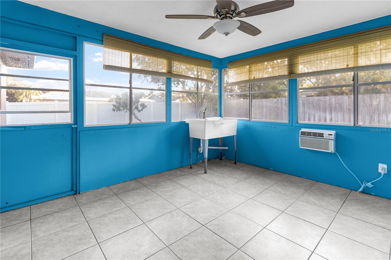 SHERWOOD HEIGHTS ADD - Residential