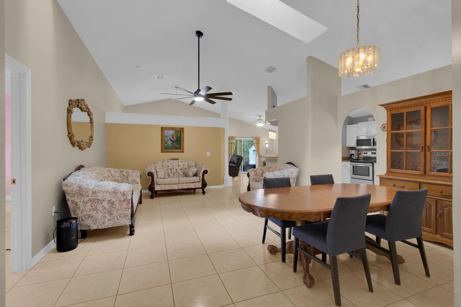 2398 QUEENSWOOD CIRCLE
