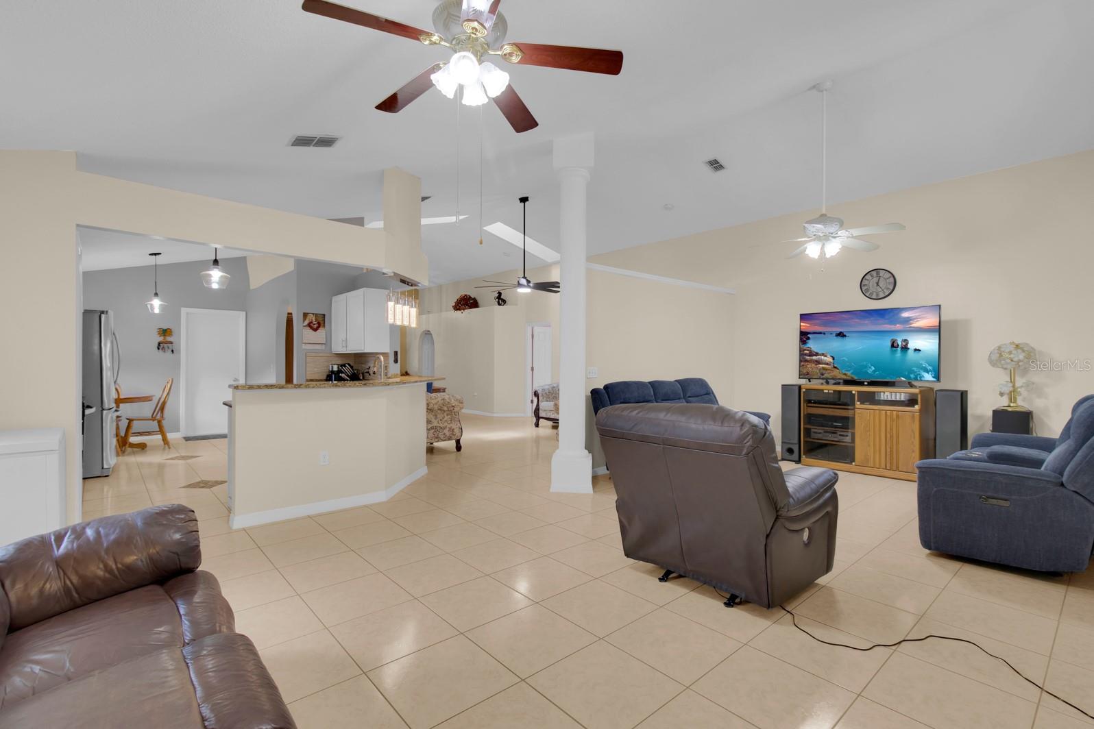 2398 QUEENSWOOD CIRCLE