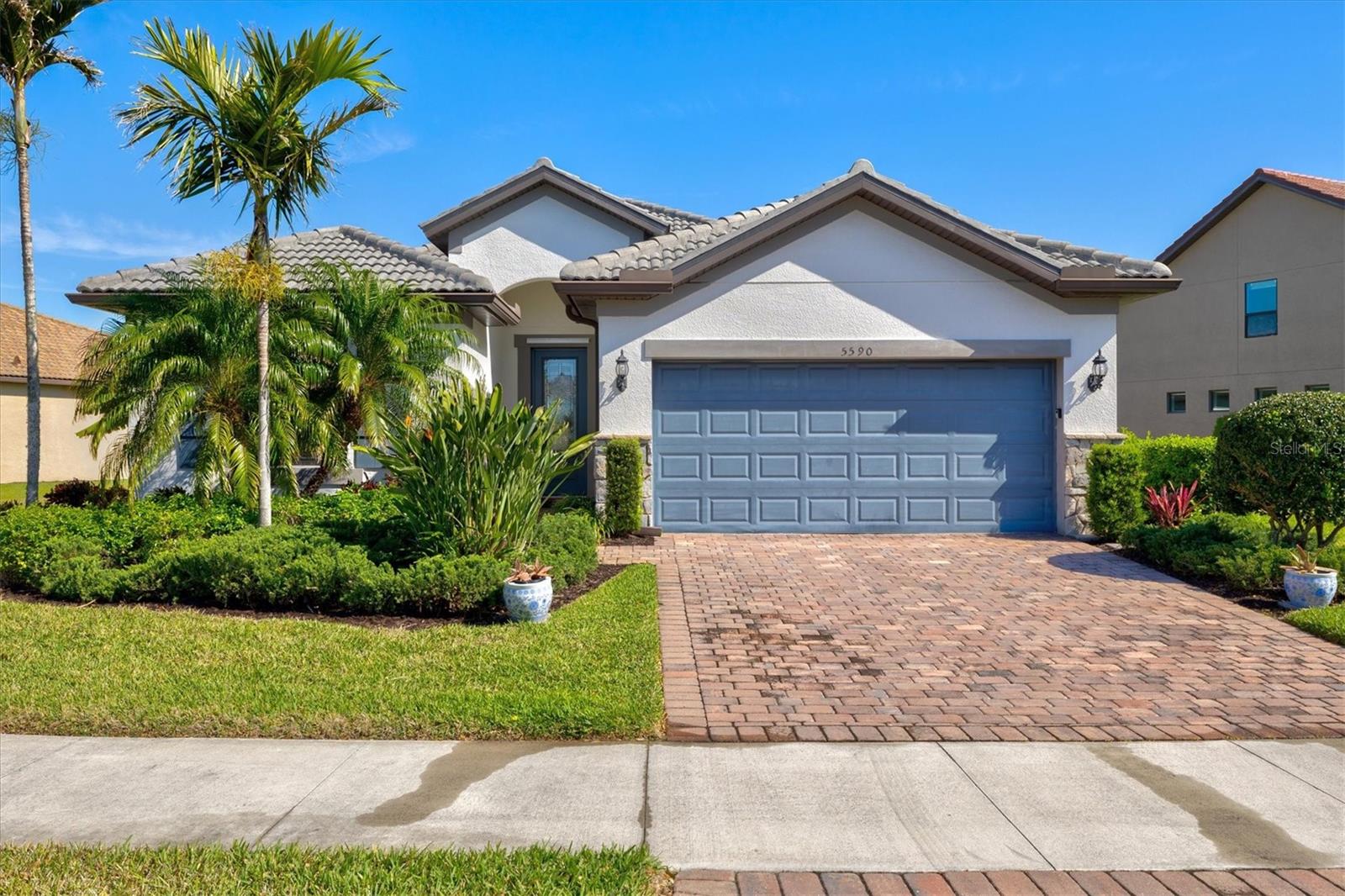 5590 RAIN LILY COURT