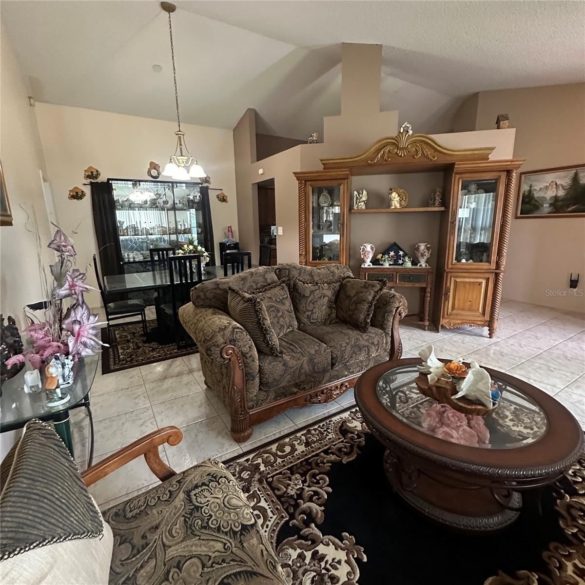 1562 JASON STREET