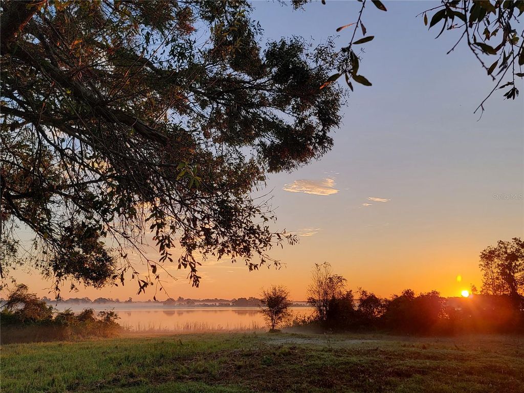 Photo of 960 Albritton Way, Lake Wales, FL 33859 (MLS # P4923689)