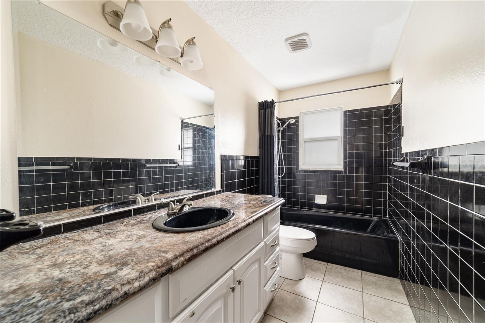 ROY MIMS - Residential Lease