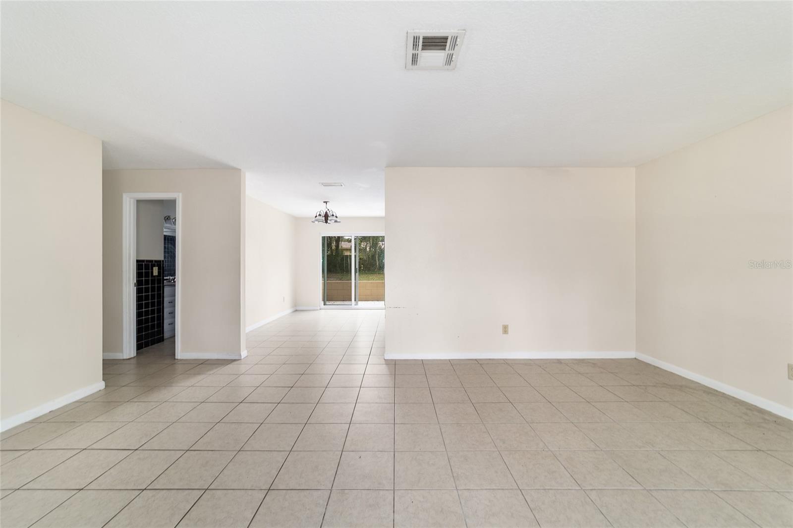 ROY MIMS - Residential Lease