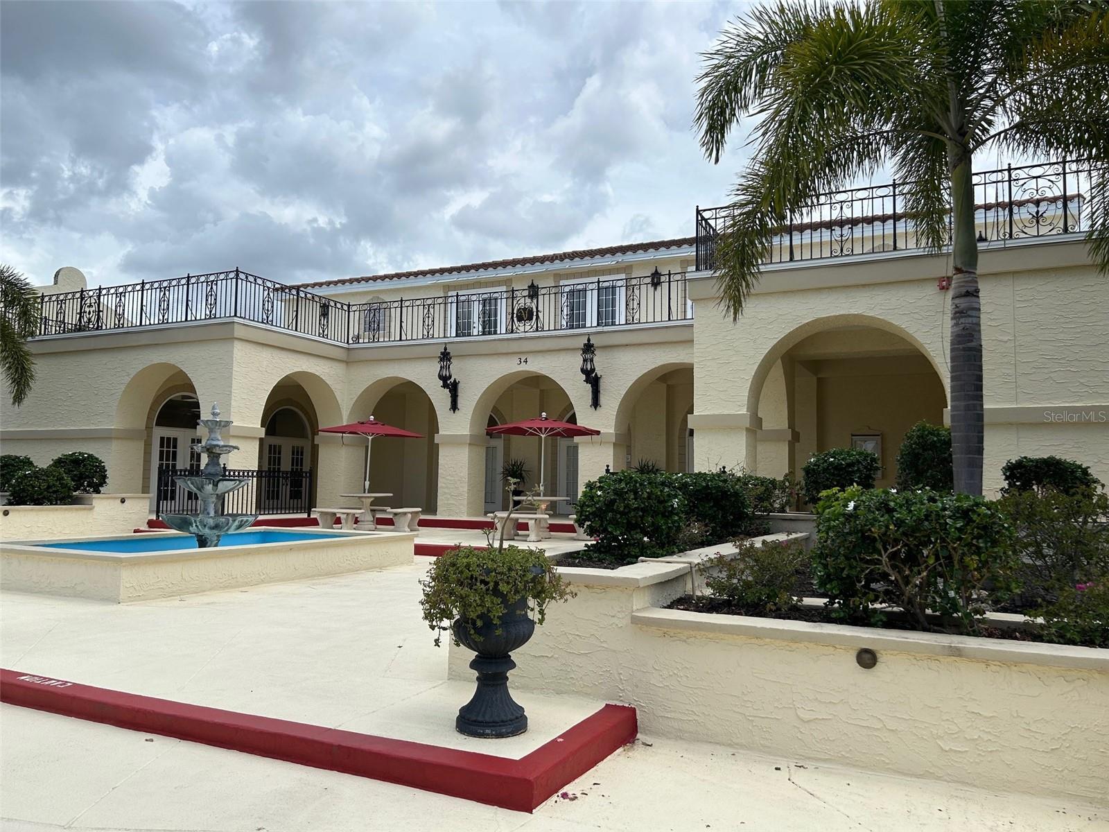 VIZCAYA PH 6,10&11 - Residential