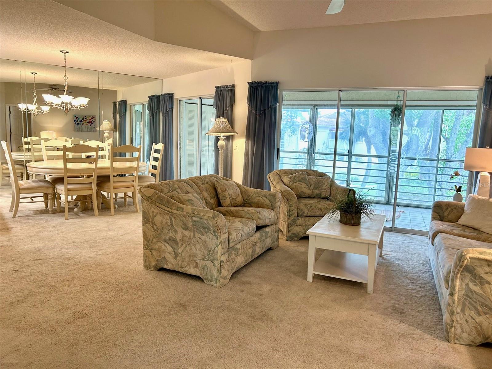 VIZCAYA PH 6,10&11 - Residential