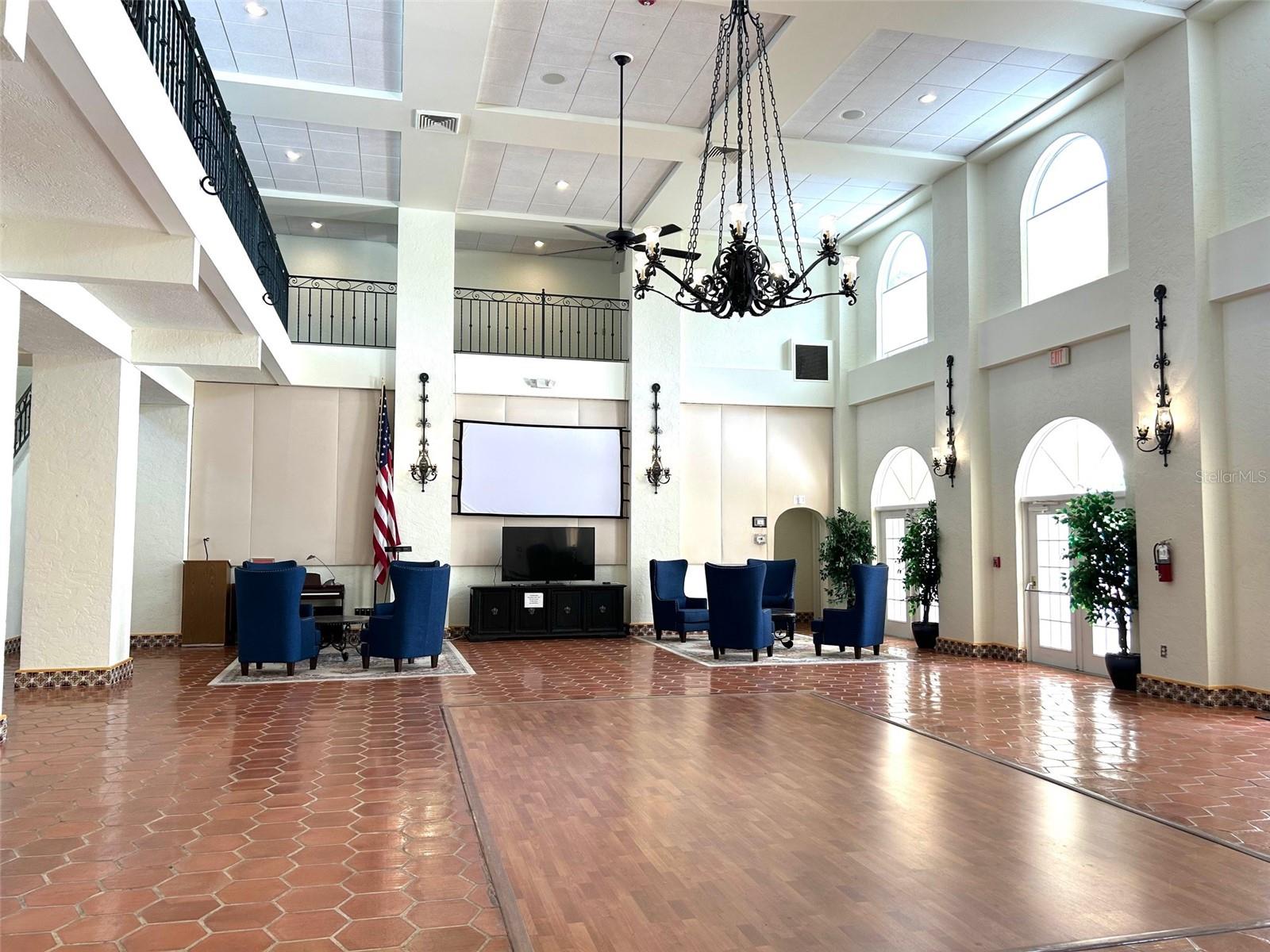 VIZCAYA PH 6,10&11 - Residential