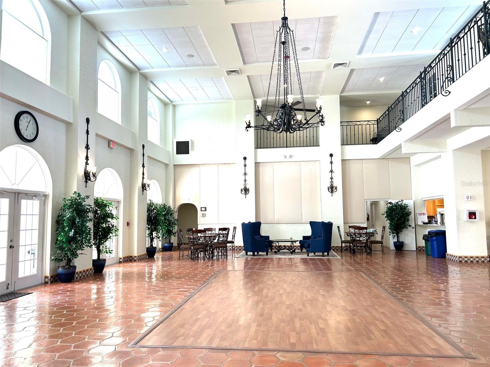 VIZCAYA PH 6,10&11 - Residential