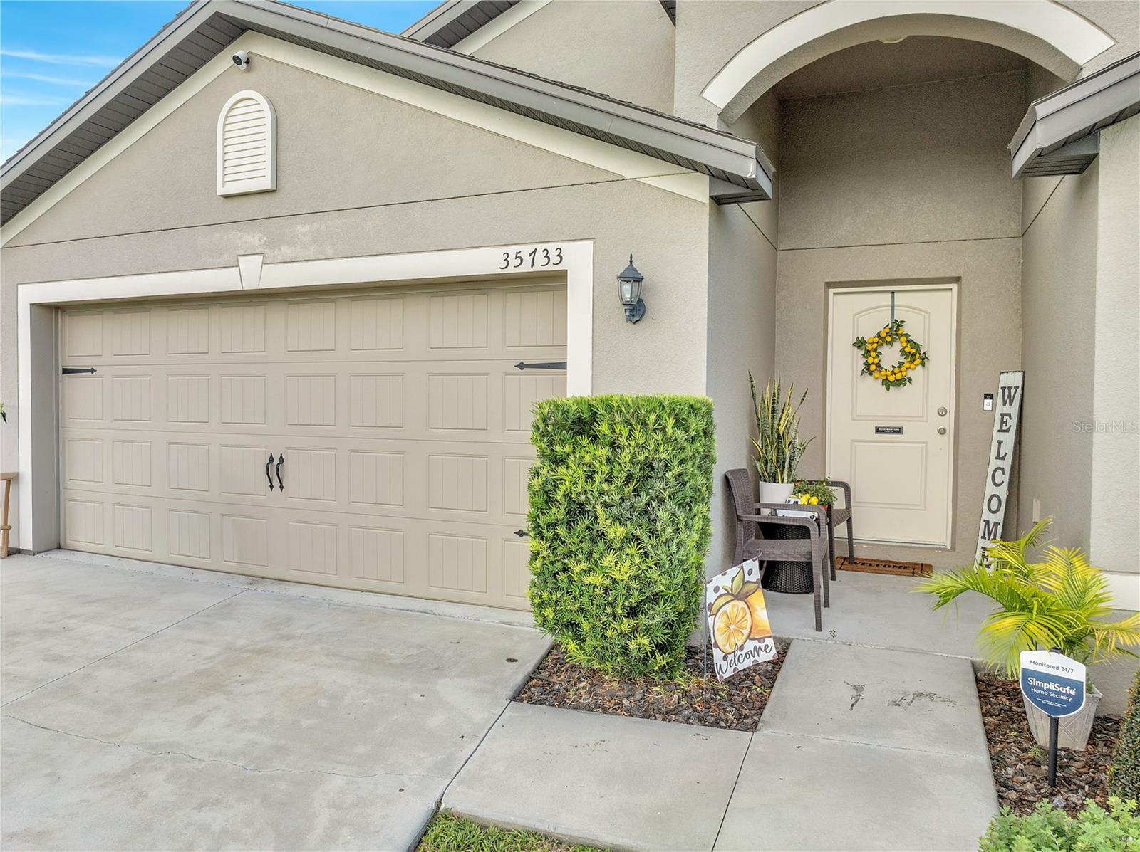 35733 ROSE MOSS AVENUE