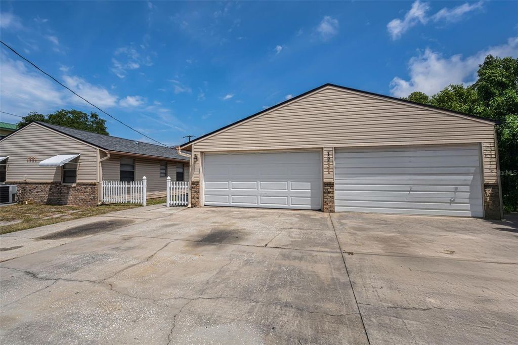 Photo of 1231 Illinois Avenue, Palm Harbor, FL 34683 (MLS # TB8503172)