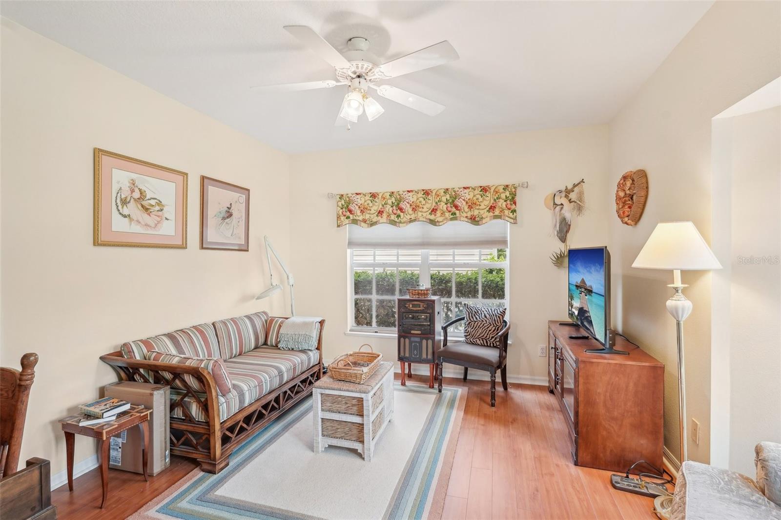 404 LAUREL LAKE DRIVE 101