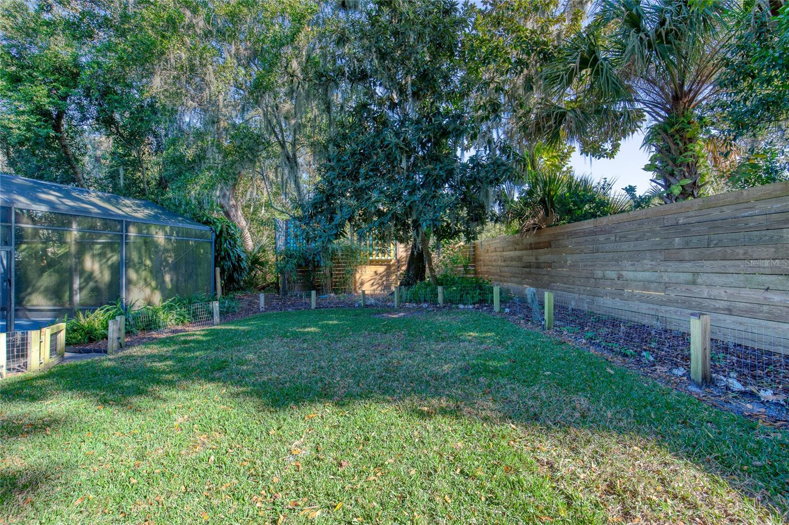 TOMOKA OAKS COUNTRY CLUB ESTATES - Residential