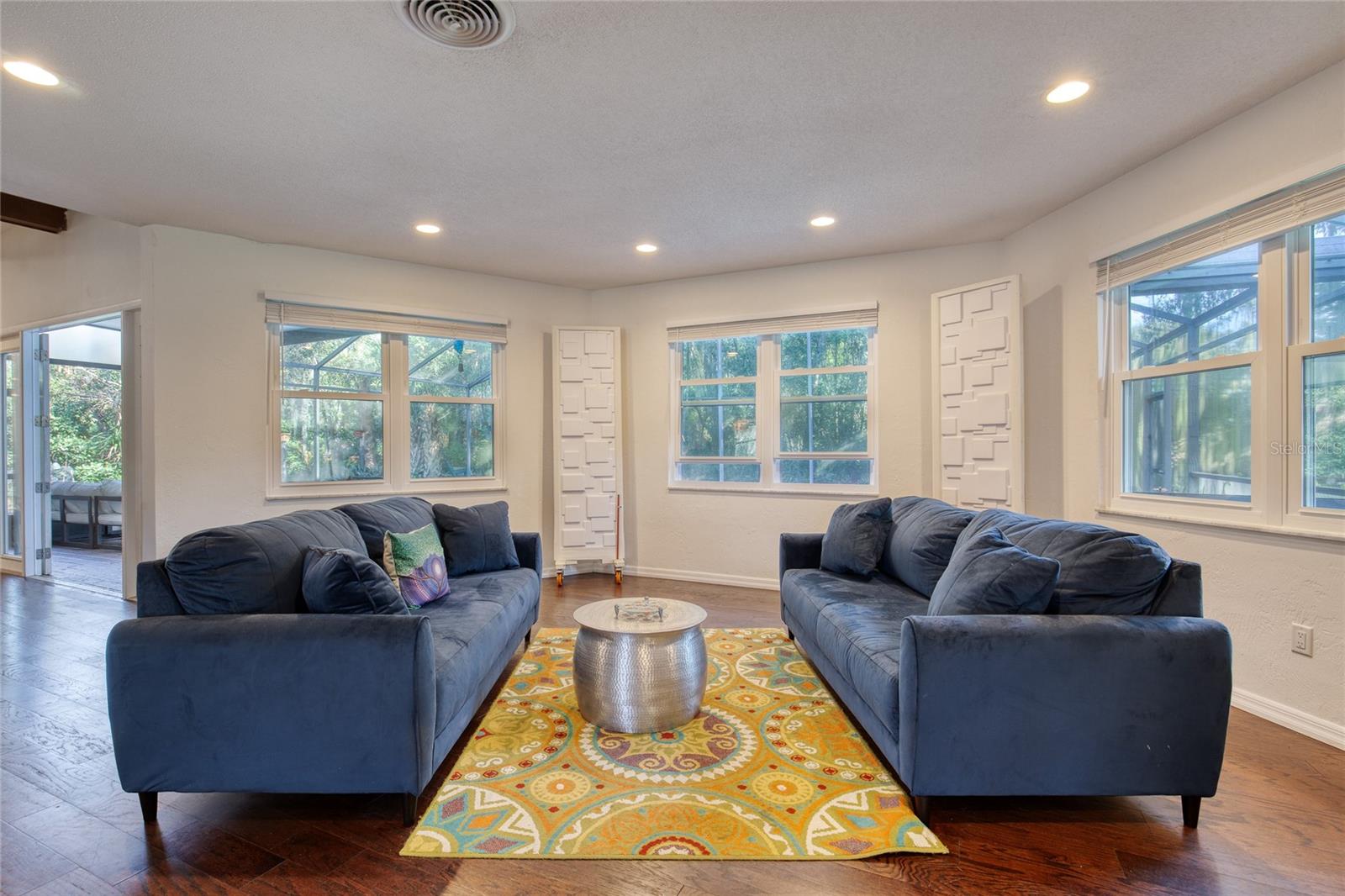 TOMOKA OAKS COUNTRY CLUB ESTATES - Residential