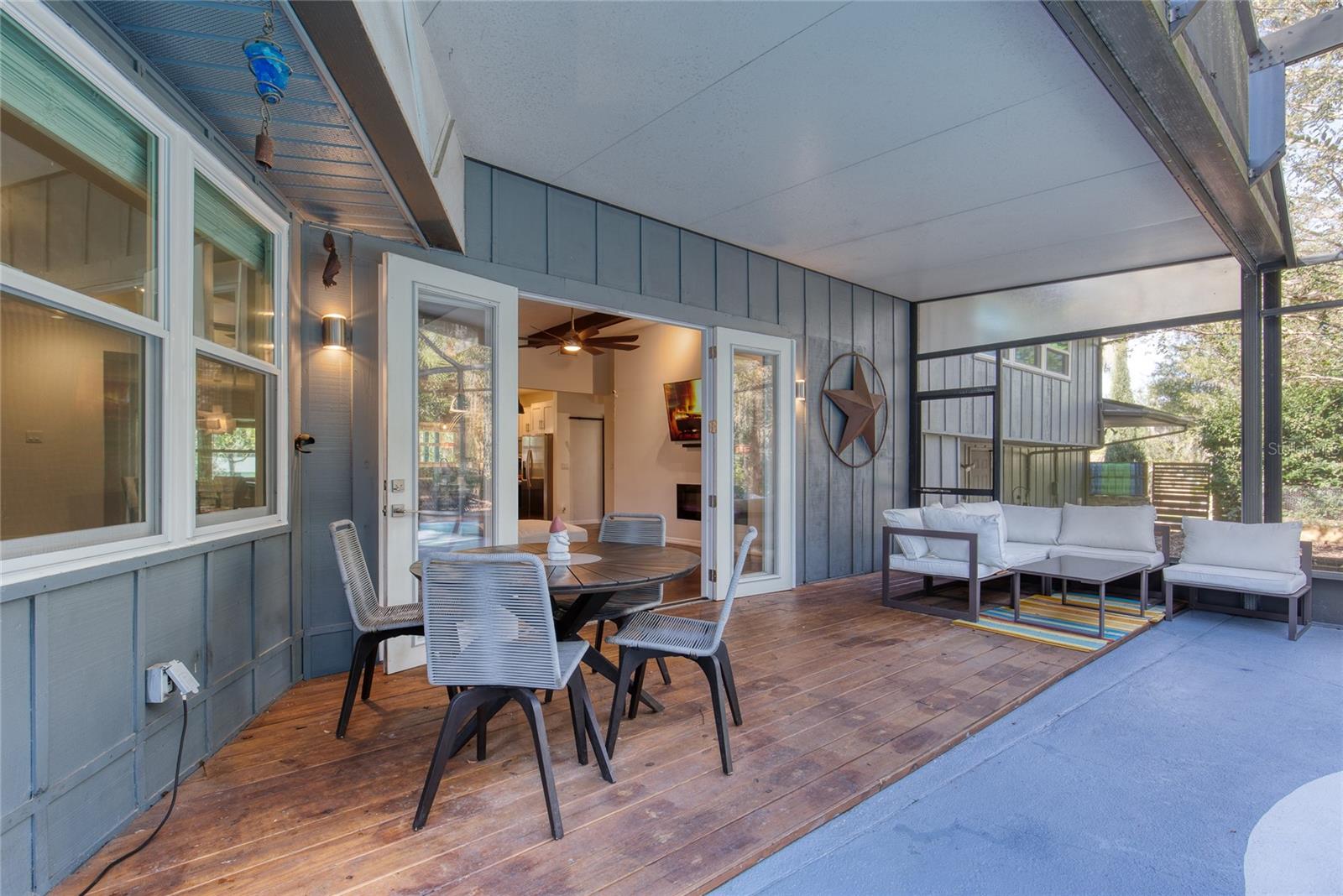 TOMOKA OAKS COUNTRY CLUB ESTATES - Residential