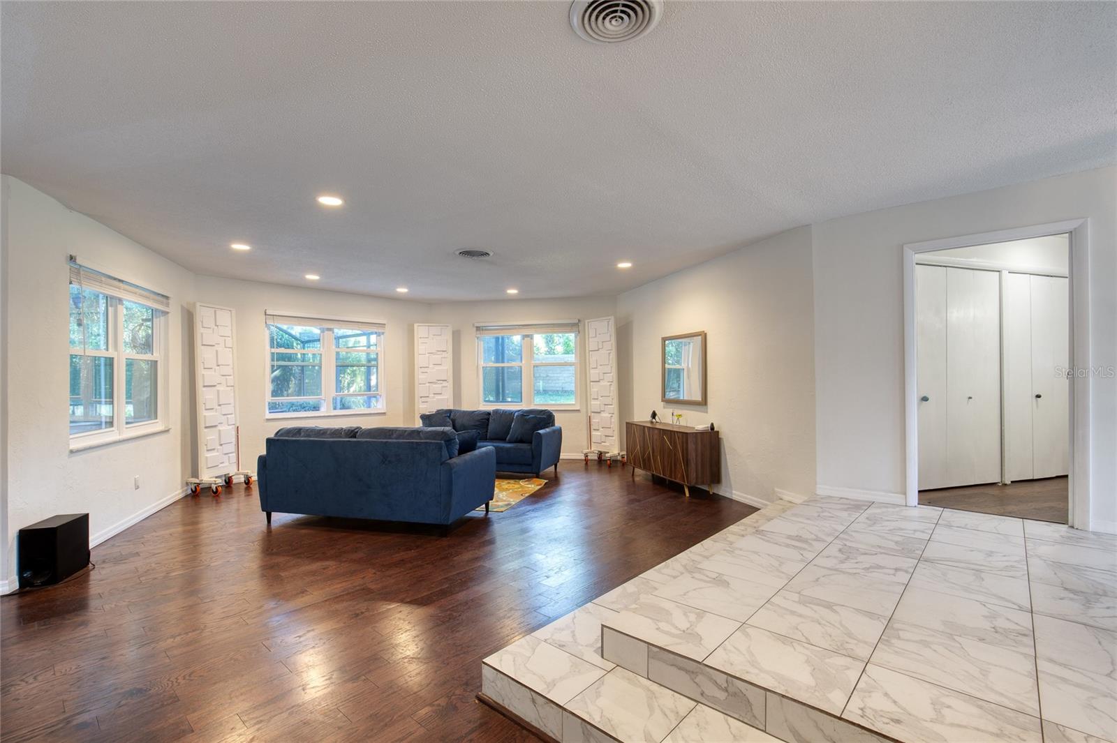 TOMOKA OAKS COUNTRY CLUB ESTATES - Residential