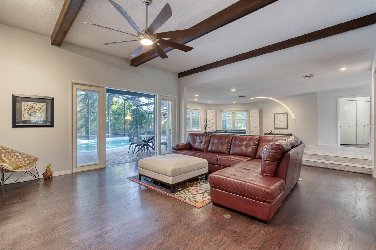 TOMOKA OAKS COUNTRY CLUB ESTATES - Residential