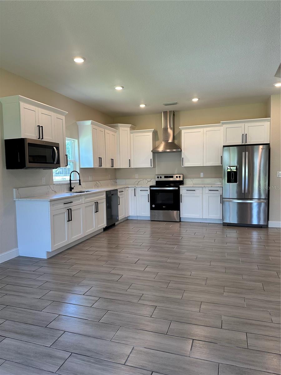 LOCKHART & MATHIS - Residential